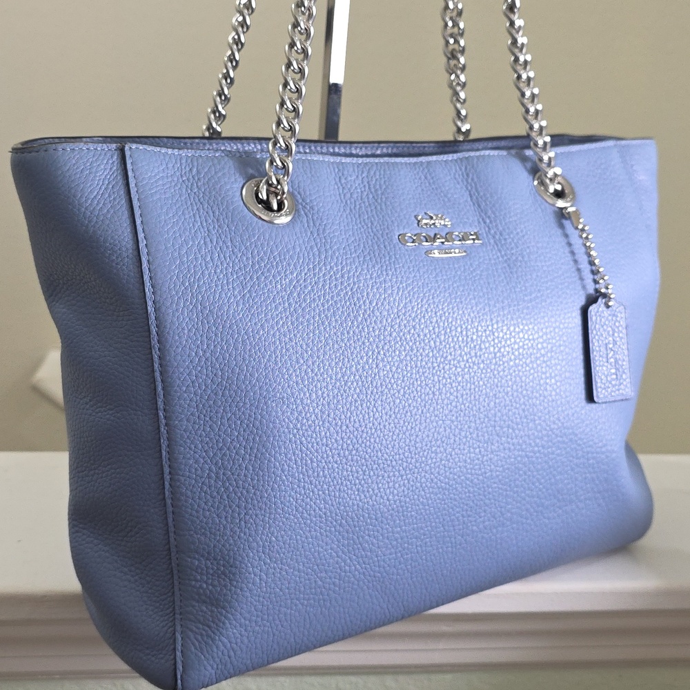 COACH C1566 Periwinkle Blue Pebbled Leather Marlie Tote Silver Chain Strap EUC - Picture 5 of 17